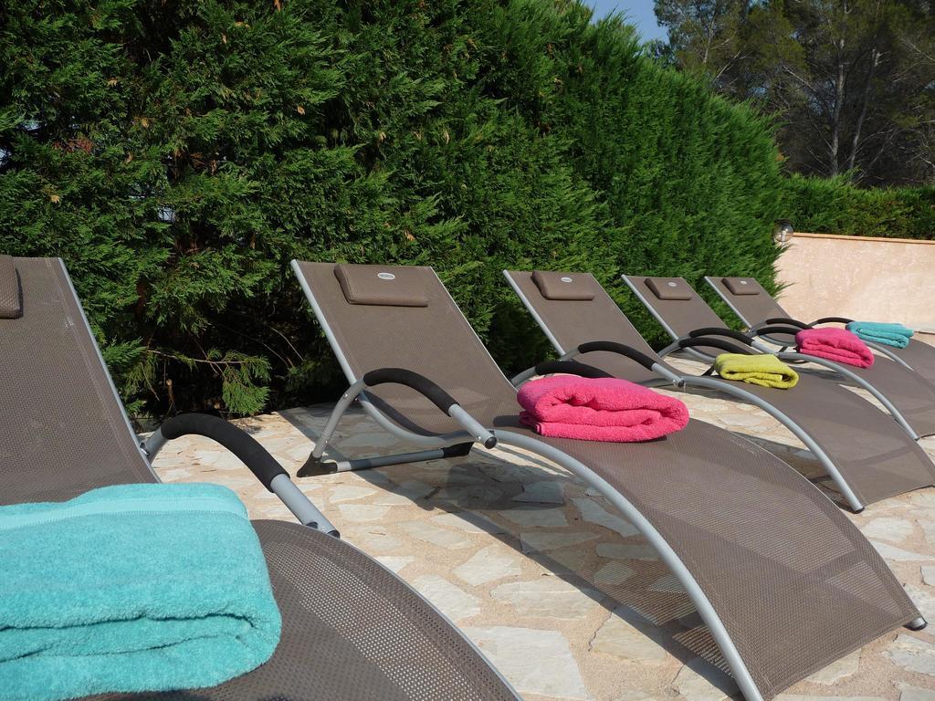 Bed and Breakfast La Bastide Des Selves Draguignan Exterior foto